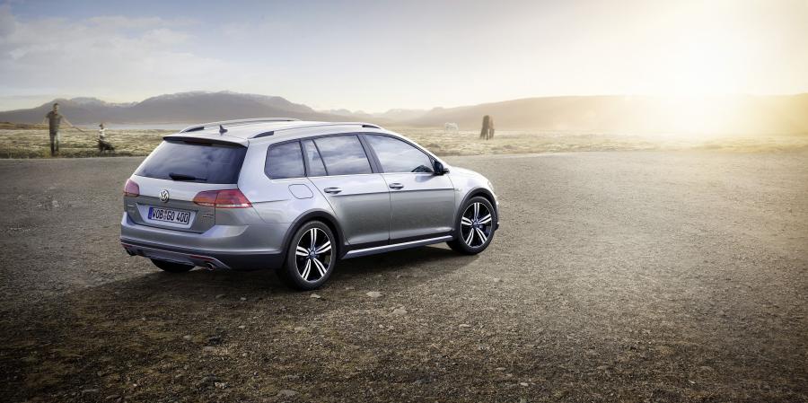  Volkswagen Golf Alltrack 2017 года  (WW) (фото 2 из 12)